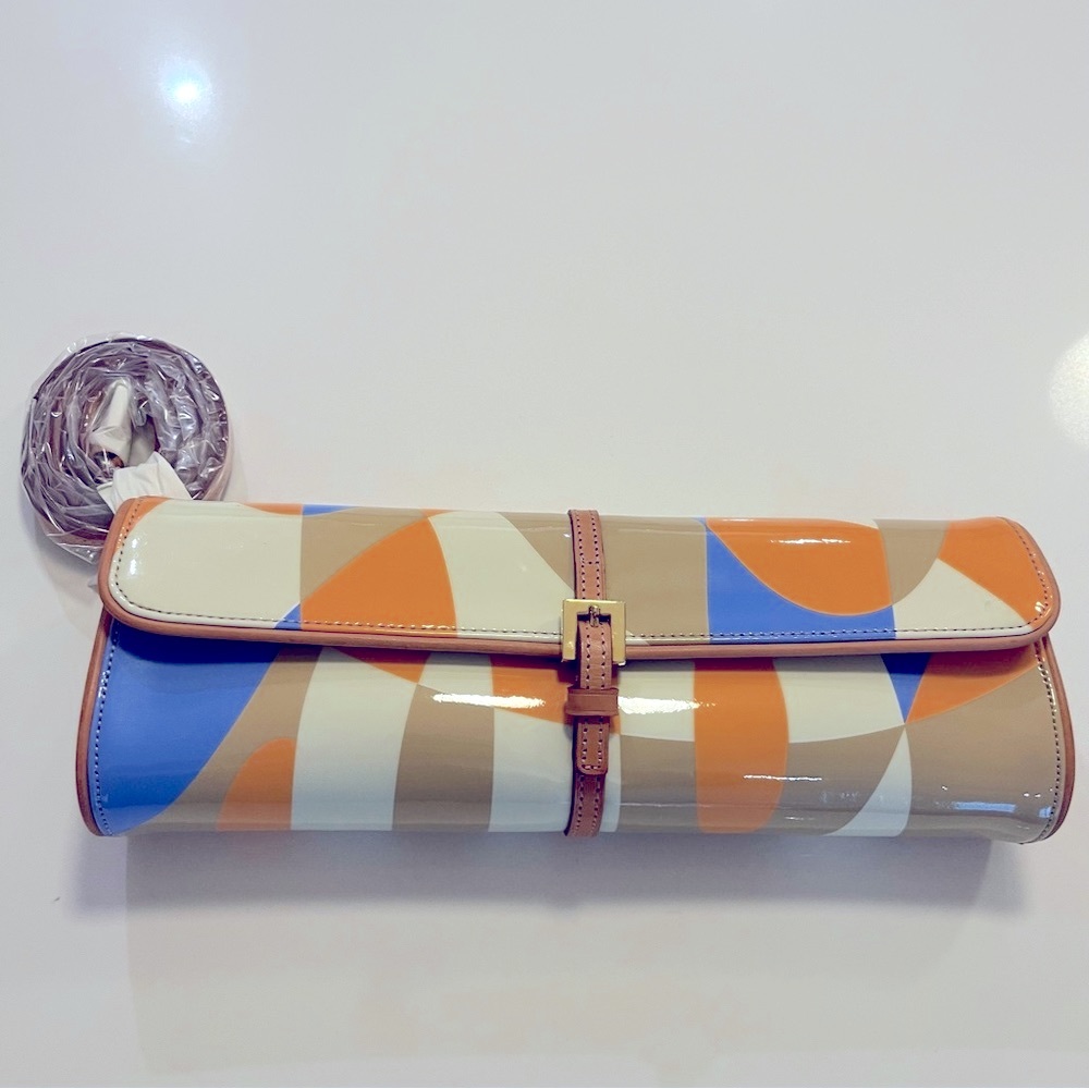 Moda International Print  Crossbody/ Clutch - Picture 6 of 11